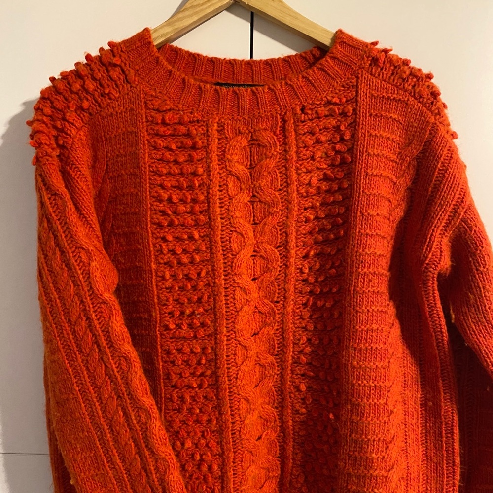 Cableknit sweater